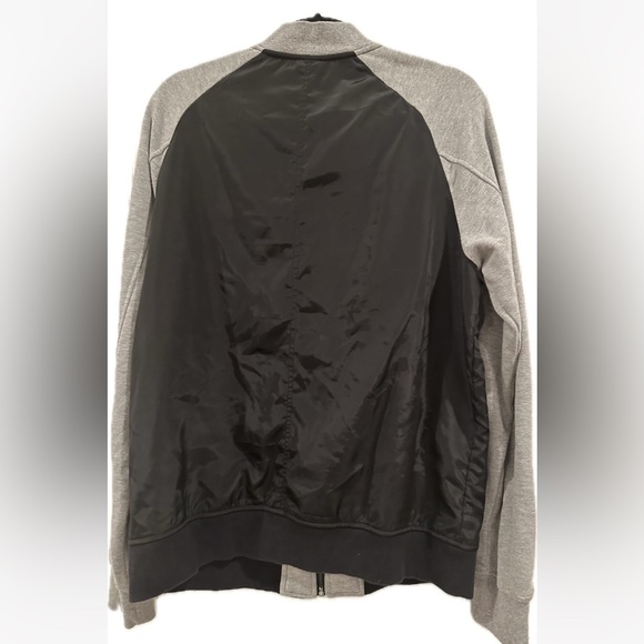 Mossimo supply co. Men’s bomber jacket - Picture 2 of 3